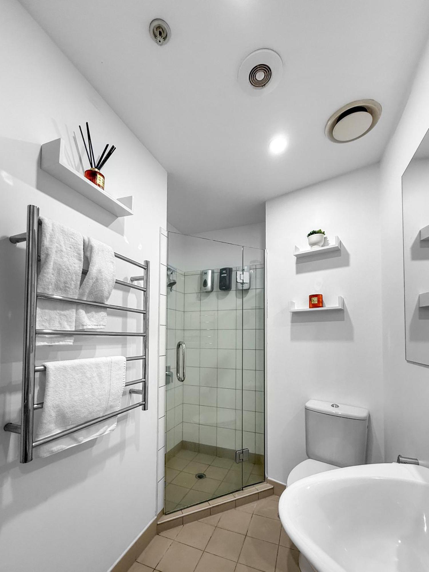 Le Mirage- Stylish, Central Apartment With Pools, Sauna, More Auckland Eksteriør bilde